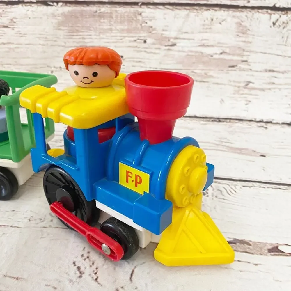 FISHER-PRICE LITTLE PEOPLE Vintage 1991 Circus Train Set Engine Cars 2 Figures
